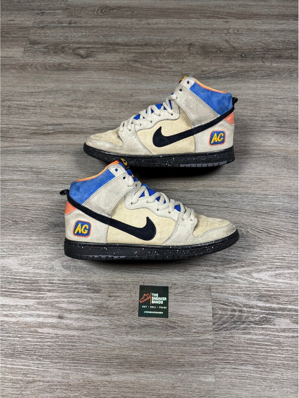 Size 9 - Nike SB Dunk High Acapulco Gold
